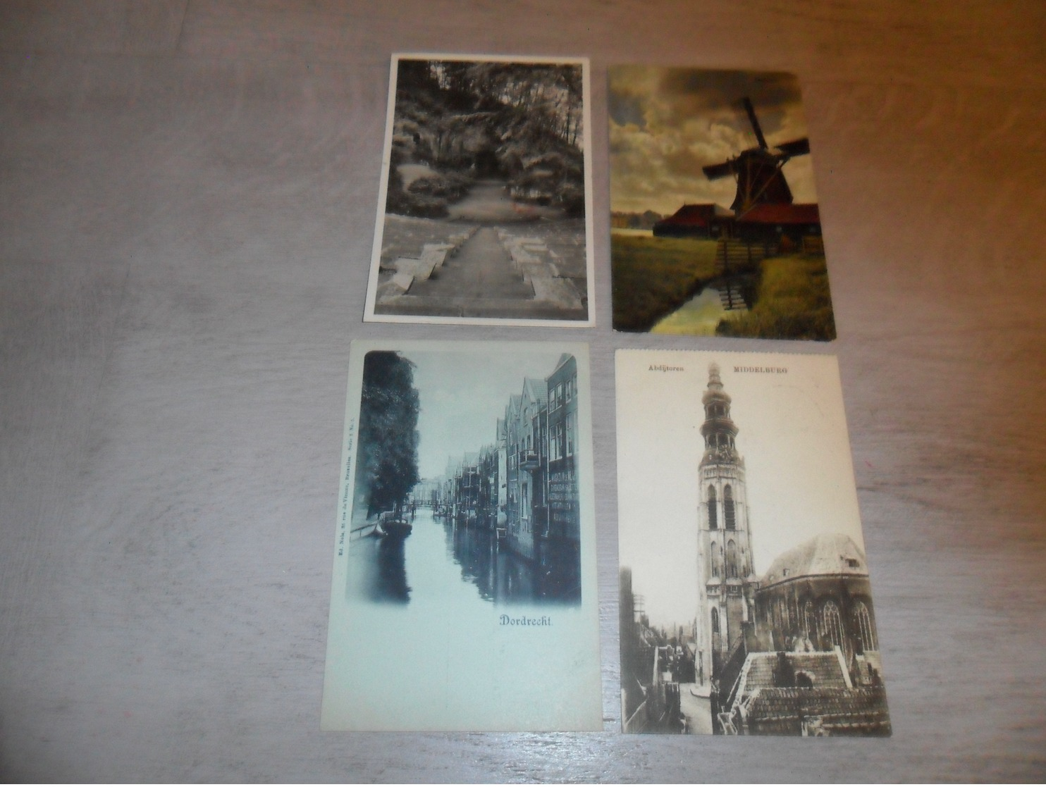 Lot de 60 cartes postales du Pays Bas      Lot van 60 postkaarten van Nederland  Holland - 60 scans