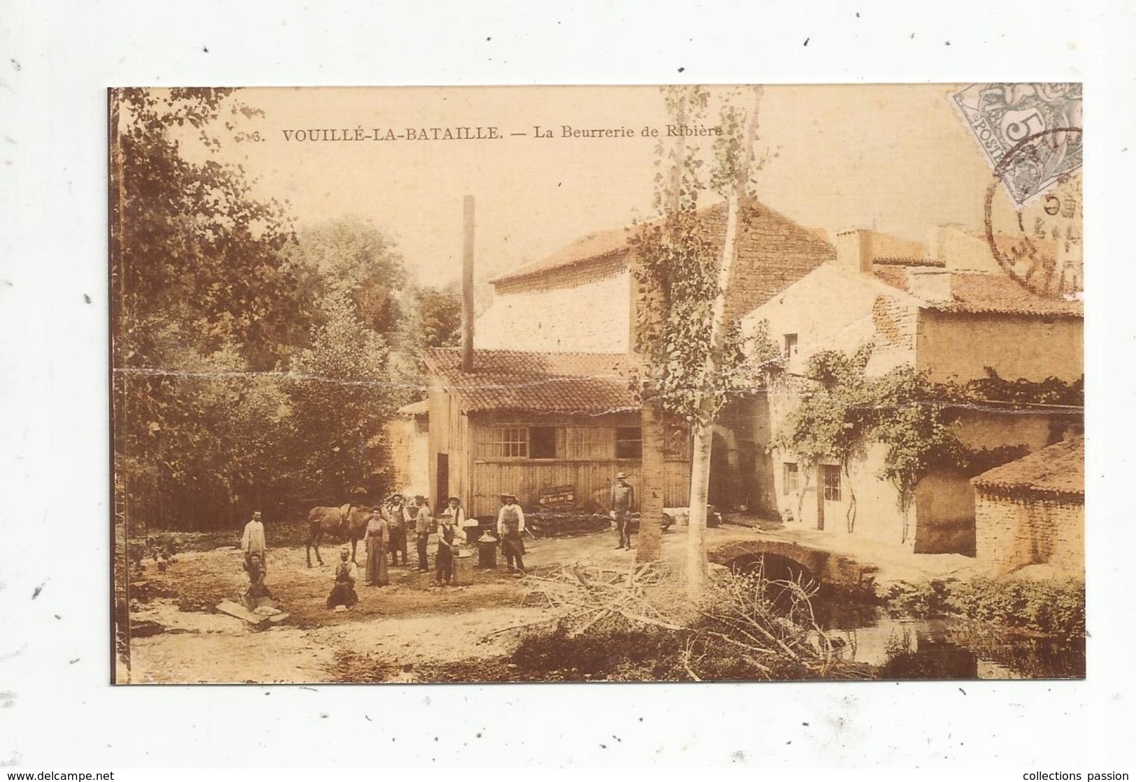 Photographie De Cp , 86,  VOUILLE LA BATAILLE,  La Beurrerie De RIBIERE - Vouille