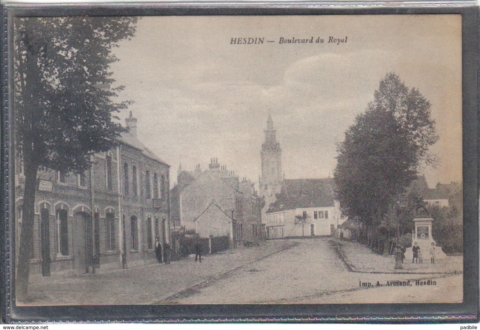 Carte Postale 62. Hesdin  Boulevard Du Royal  Très Beau Plan - Hesdin