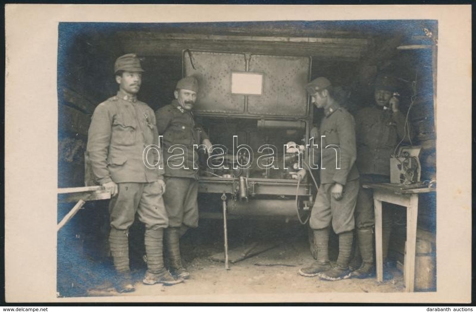 Cca 1914-1918 Tábori Telefonállomás Katonákkal, Fotólap, 9×14 Cm - Andere & Zonder Classificatie