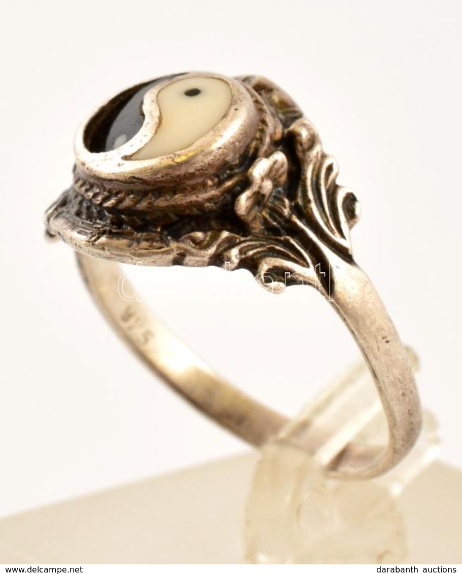 Ezüst(Ag) Jin-jang Gyűrű, Jelzett, Méret: 60, Bruttó: 4,5 G - Other & Unclassified