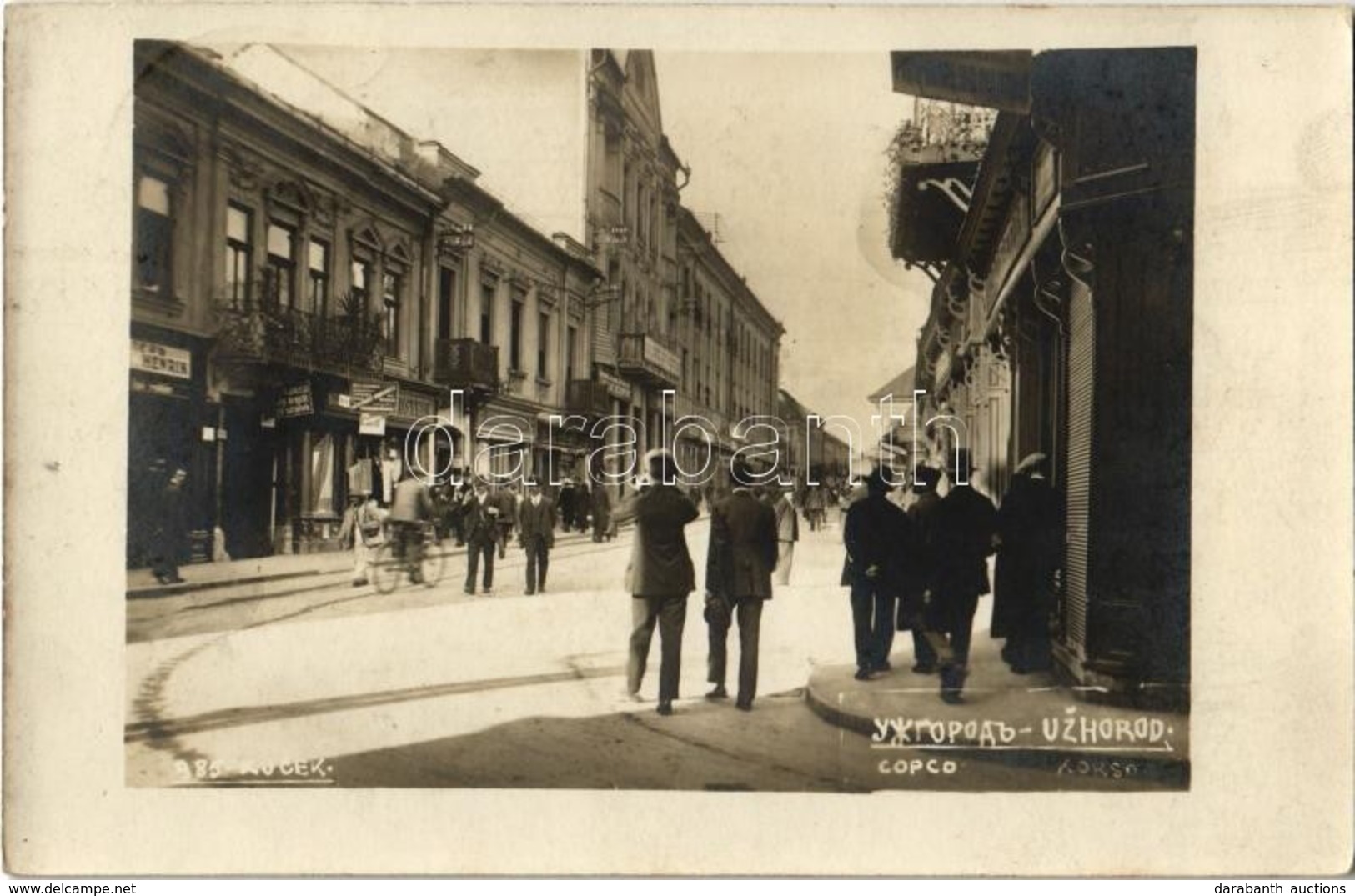 T2 1925 Ungvár, Uzshorod, Uzhorod; Korzó, Dávid Mannheimer, Menyhért Markovits üzlete, Kerékpáros / Corso, Street View W - Unclassified