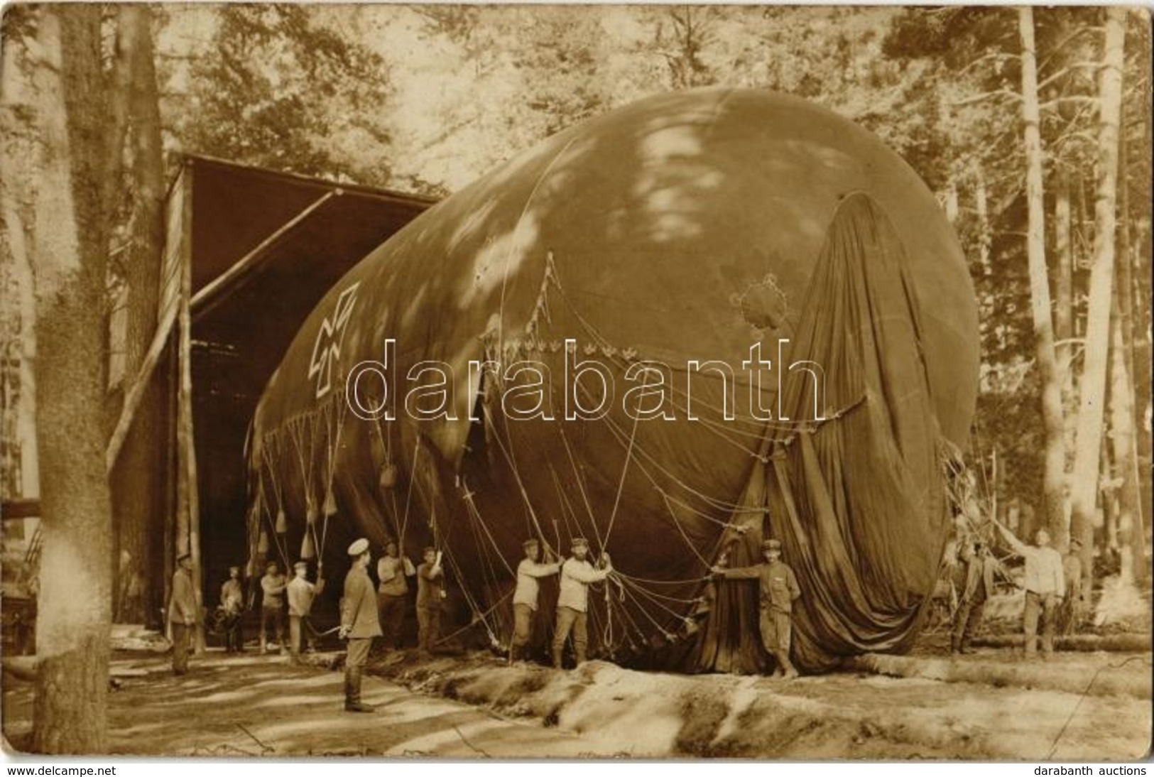 * T2 Német Tüzérségi Megfigyelő Ballon Katonákkal / WWI Austro-Hungarian K.u.K. And German Military, Soldiers Next To An - Unclassified