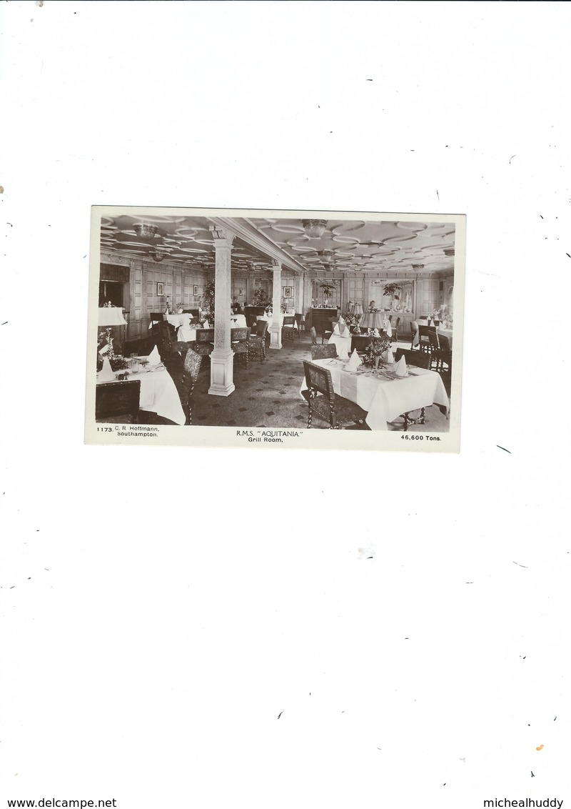 REAL PHOTO POSTCARD INTERIOR OF RMS AQUITATANIA THE GRILL ROOM PUBL BY C. R. HOFFMAN - Paquebote