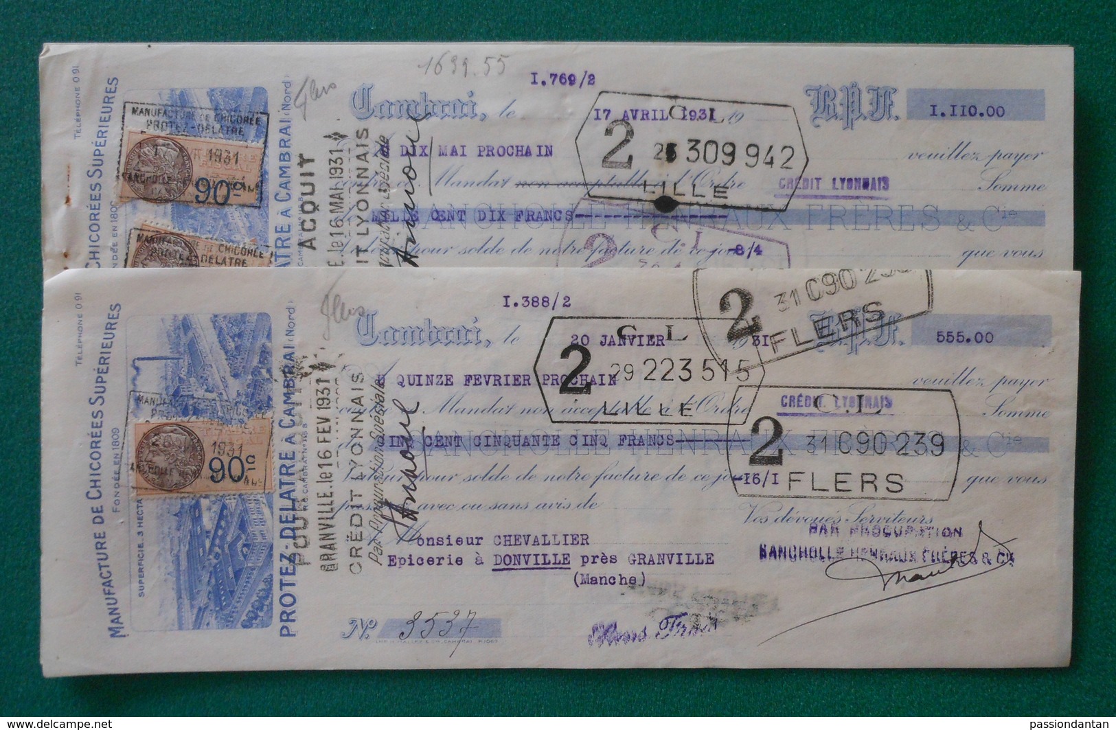 Quatre Lettres De Change De La Manufacture De Chicorées Protez Delatre à Cambrai - Années 1930 - Bills Of Exchange