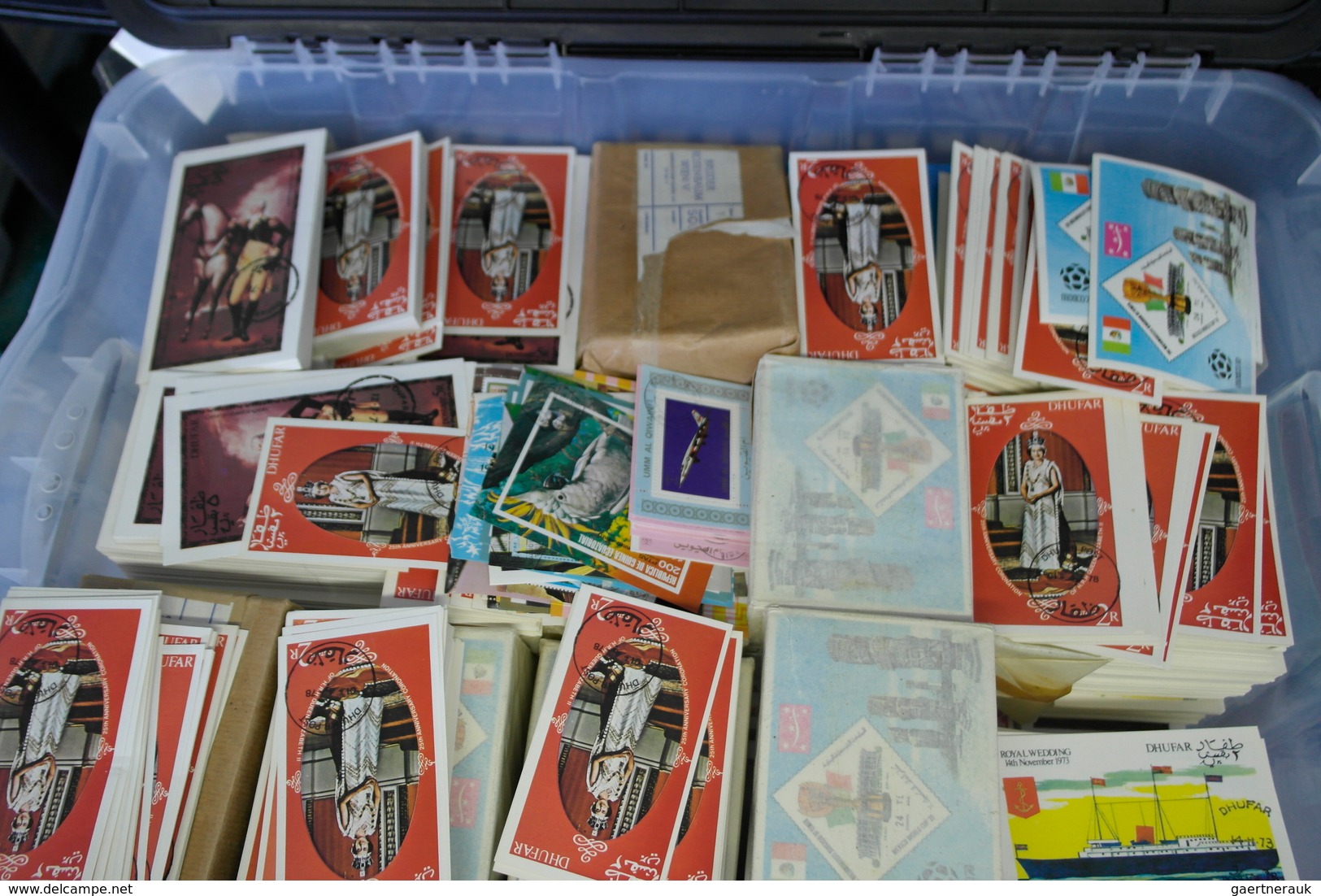 Nachlässe: 1960s, and Ajman, Mahra etc. Phenomenal lot consisting of 245 boxes containing in all abo