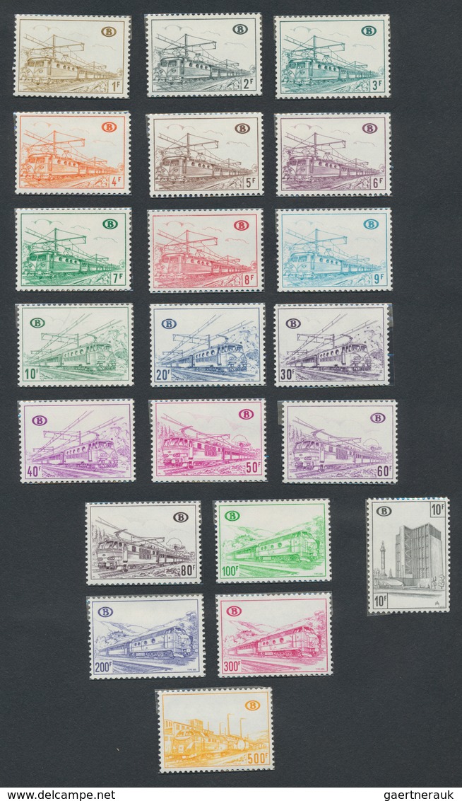 Belgien: 1957/1986 (ca.), Collection On Blanc Pages MNH, Many Sets Additionally In Pairs Or Blocks O - Colecciones