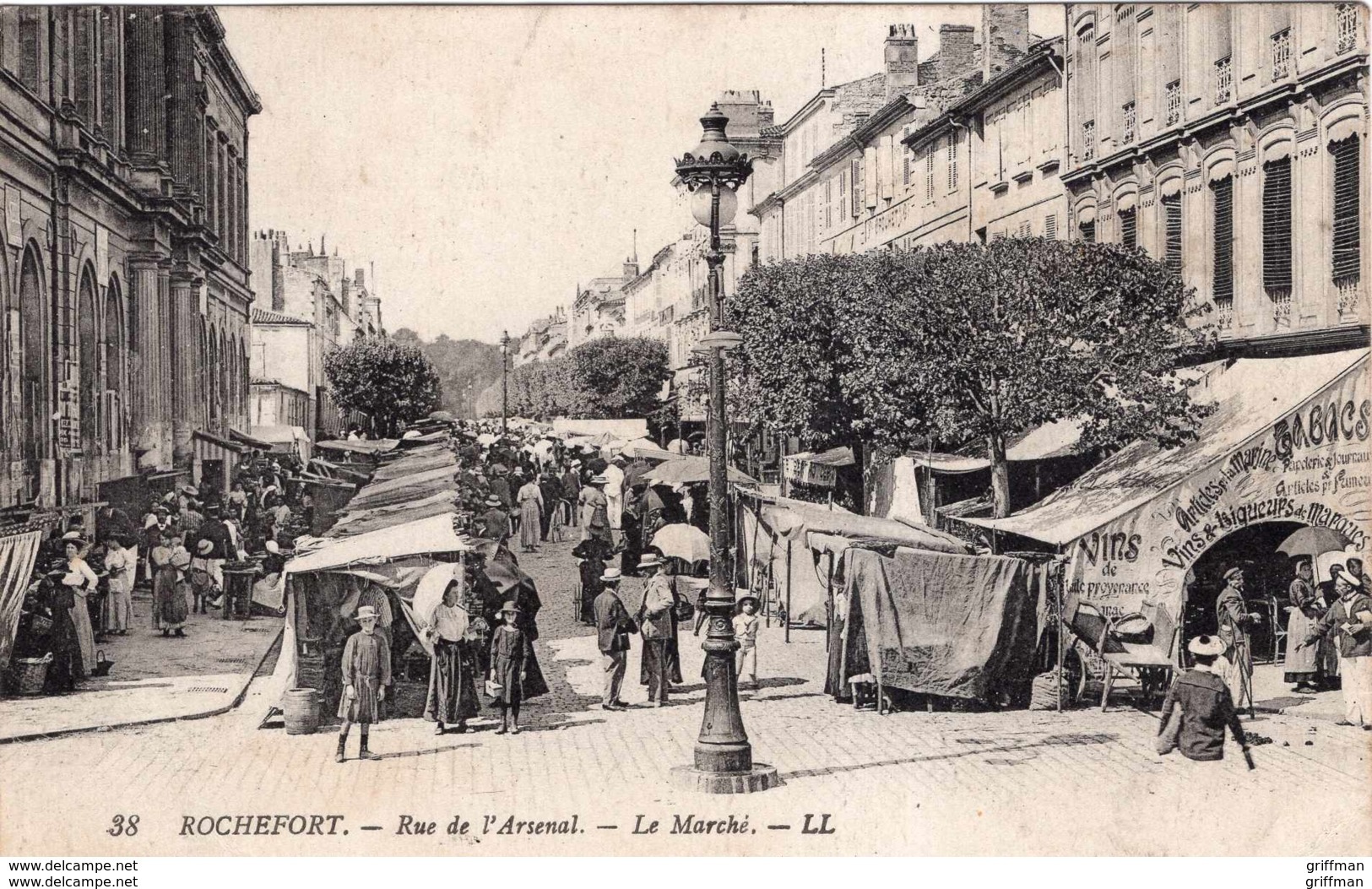 ROCHEFORT RUE DE L'ARSENAL LE MARCHE 1923 TBE - Rochefort