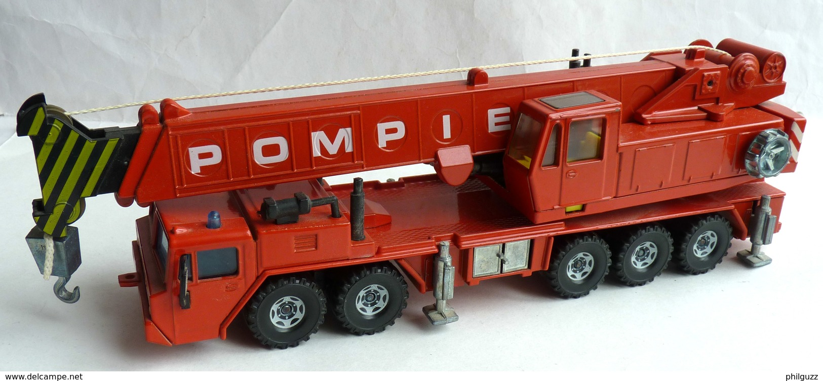 CAMION DE POMPIER SIKU 4010 TRAGKRAFT Grue Hydraulique - Siku