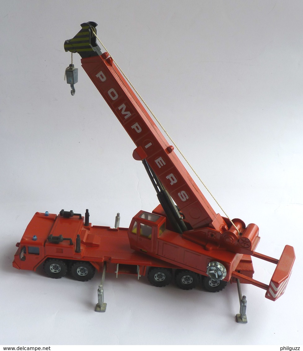 CAMION DE POMPIER SIKU 4010 TRAGKRAFT Grue Hydraulique - Siku