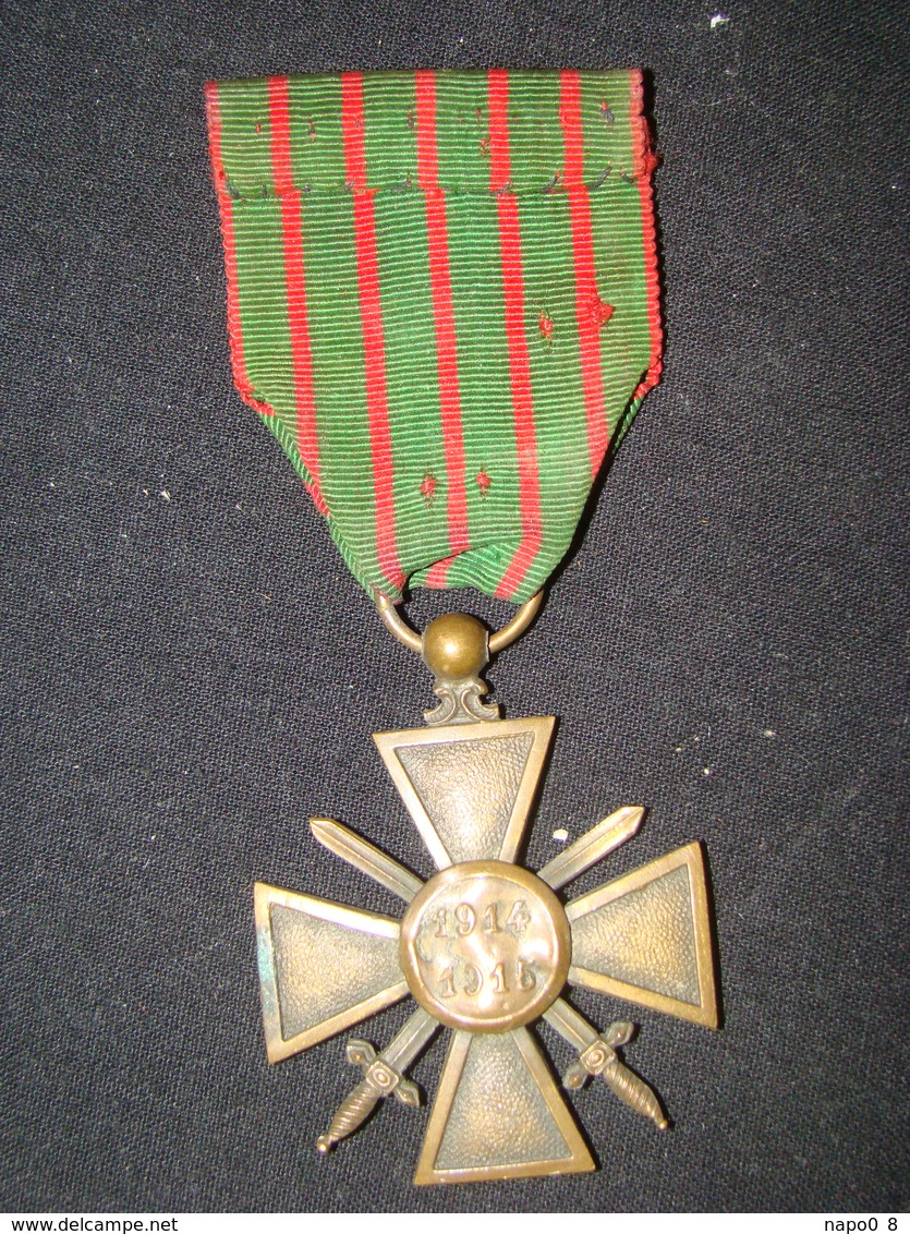 Croix De Guerre 1914 - 1915 Avec 2 étoiles De Bronze - 1914-18