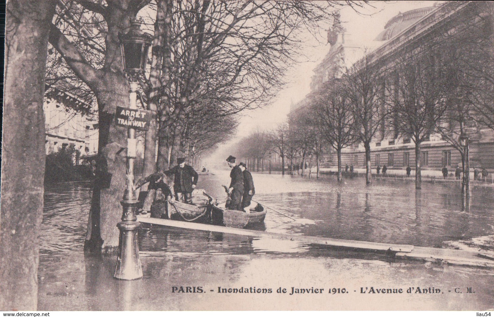 PARIS Inondations De Janvier 1910 L'Avenue D'Antin (Arrêt Du TRAMWAY) - Arrondissement: 08