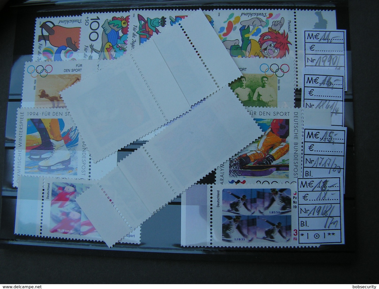 BRD Lot  ** MNH - Vrac (max 999 Timbres)