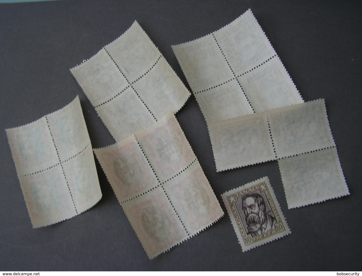 Ungarn Lot  1919  , ** MNH One Stamp * LH - Ungebraucht