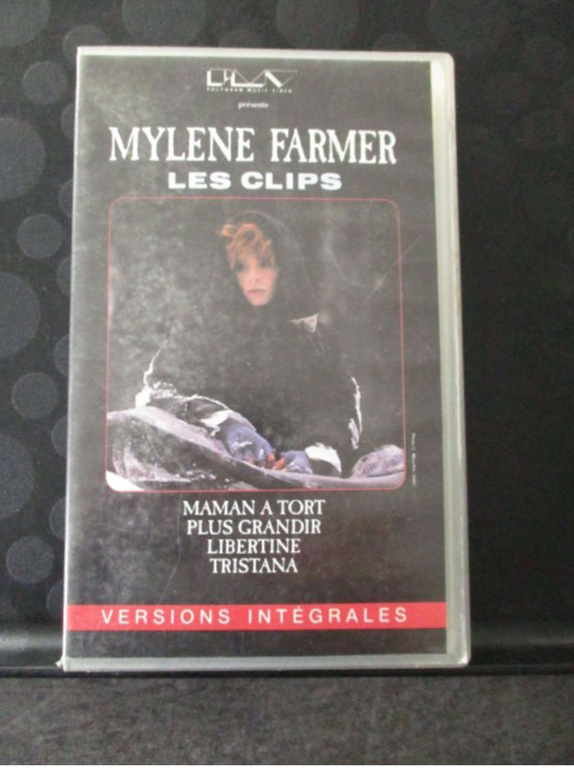 K7 VHS MYLENE FARMER -LES CLIPS - Concert Et Musique