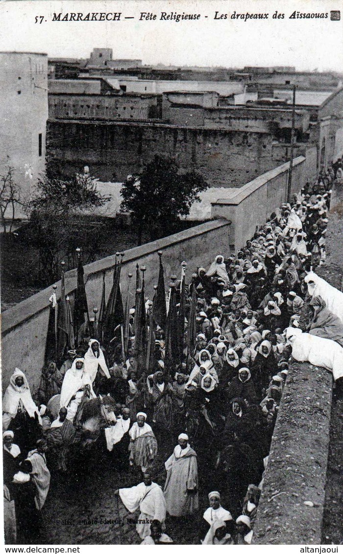 MARRAKECH - 39 1.1 - Fête Religieuse- Les Drapeaux Des Aissaouas. 1919. - Marrakech