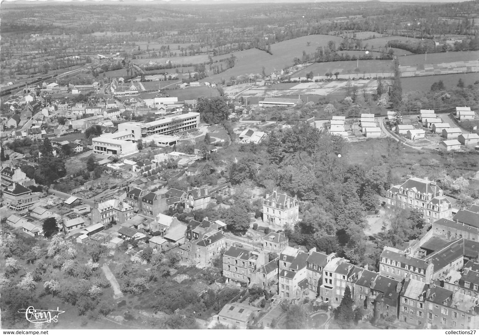 14-VIRE- VUE AERIENNE INSTITUT ST-JEAN- ETUDES ET RUE DU CALVADOS - Vire