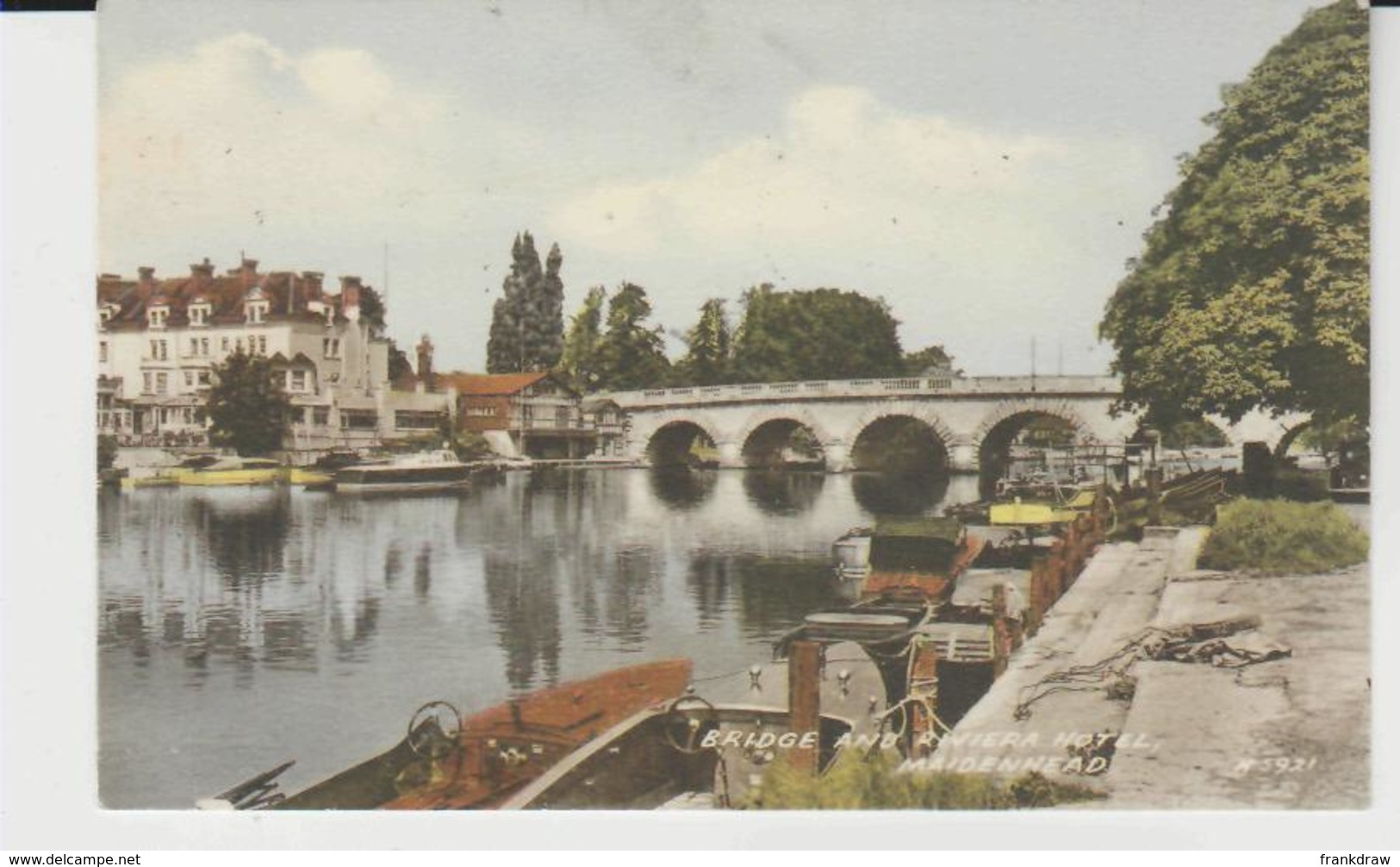 Postcard - Bridge And Riviera Hotel, Maidenhead,card No..h5921 - Posted Oct Rest Of Date Obscured Very Good - Unclassified