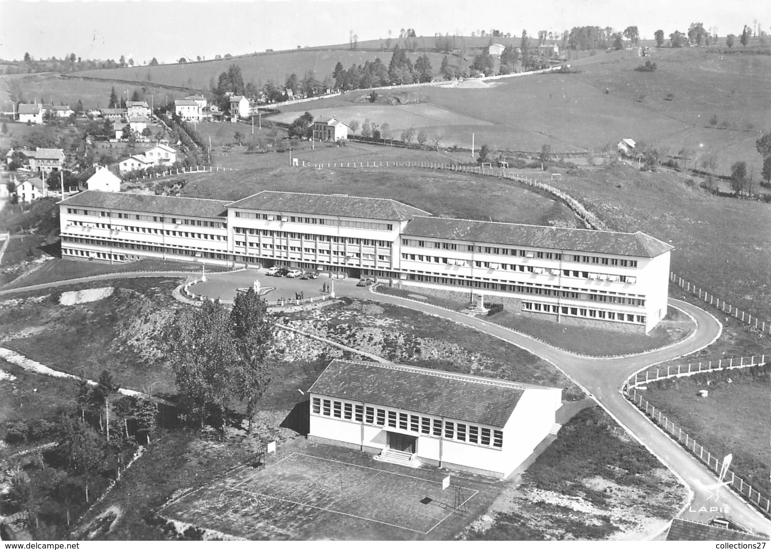 15-AURILLAC-L'ECOLE NORMALE VUE DU CIEL - Aurillac