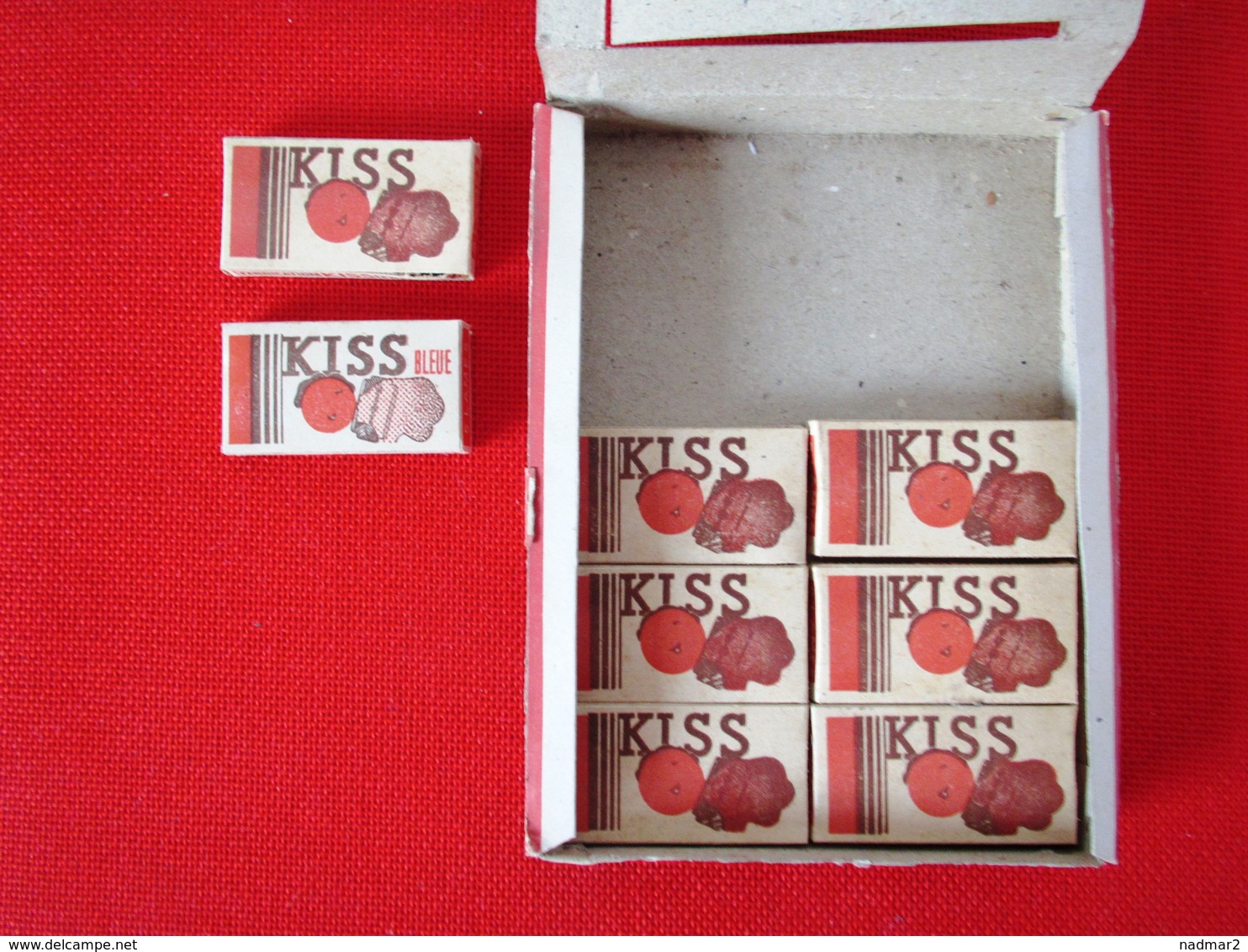 Lot De 8 étuis De 5 Lames Neuves KISS Bleue Lame Superfine Licence Et Fabrication Française + Boite Présentation TBE - Razor Blades