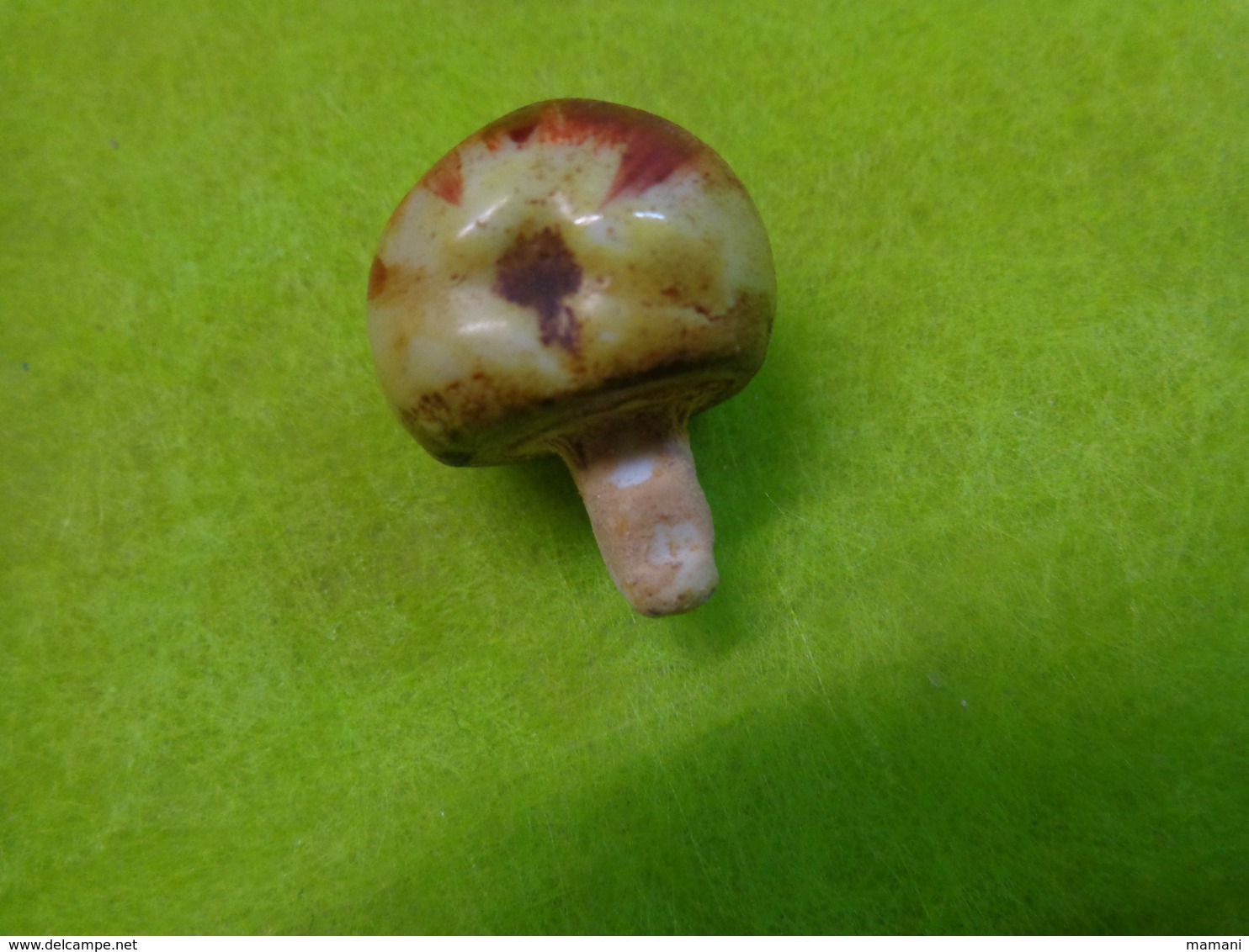 pomme en porcelaine  pour calva avec son bouchon