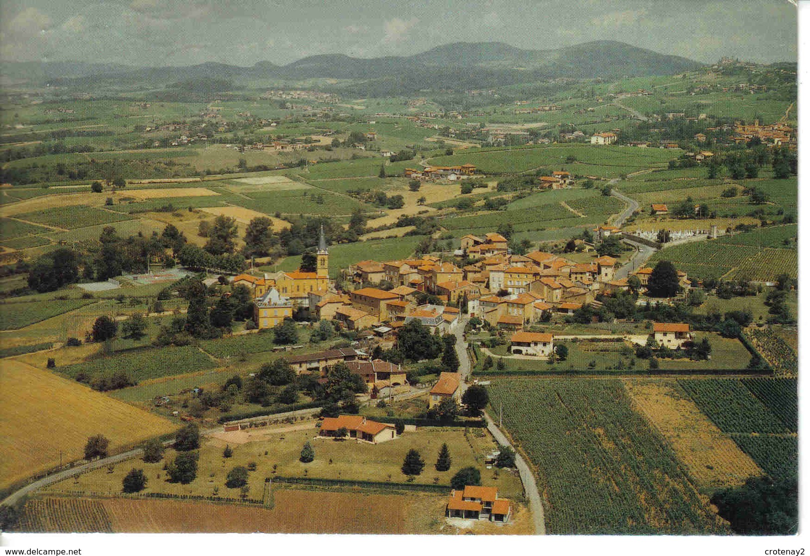 69 LEGNY Vers Le Bois D'Oingt Au Pays Des Pierres Dorées En 2001 Vue Générale Aérienne - Le Bois D'Oingt