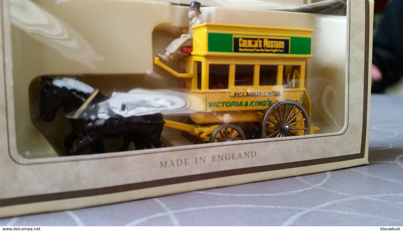 Lledo Diecast Model Horse Drawn Bus Colmans Mosterd 1/43 - Matchbox (Lesney)