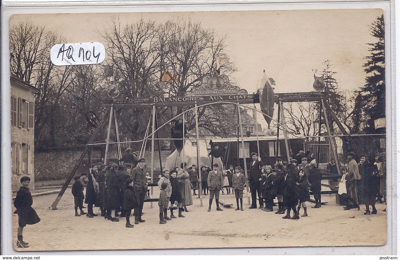 FETE-FORAINE-  CARTE-PHOTO- BELLE VUE DES BALANCOIRES AUX CHATS- CONSTRUIT PAR GUERINOT- VILLAGE - Sonstige & Ohne Zuordnung