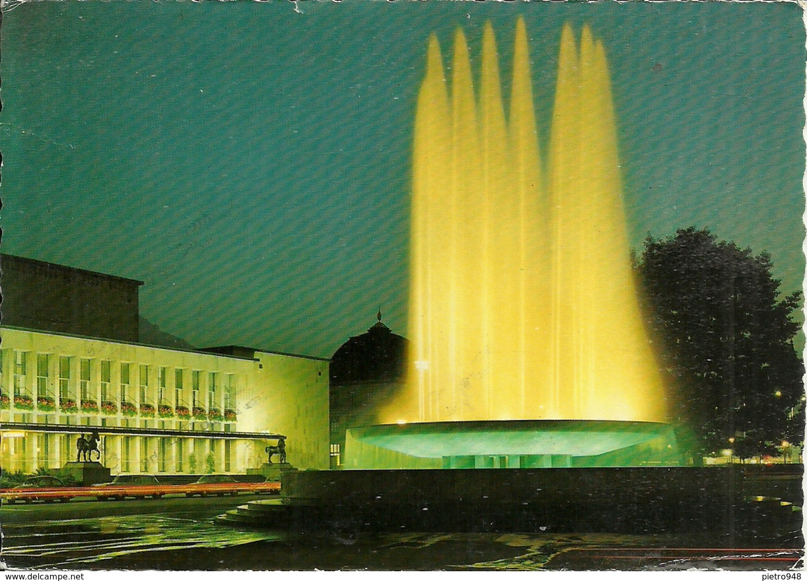 Luzern (Lucerne, Svizzera) Wagenbachbrunnen, Wagenbach Fontaine, Wagenbach Fountain, Notturno, La Nuit, By Night - Lucerna