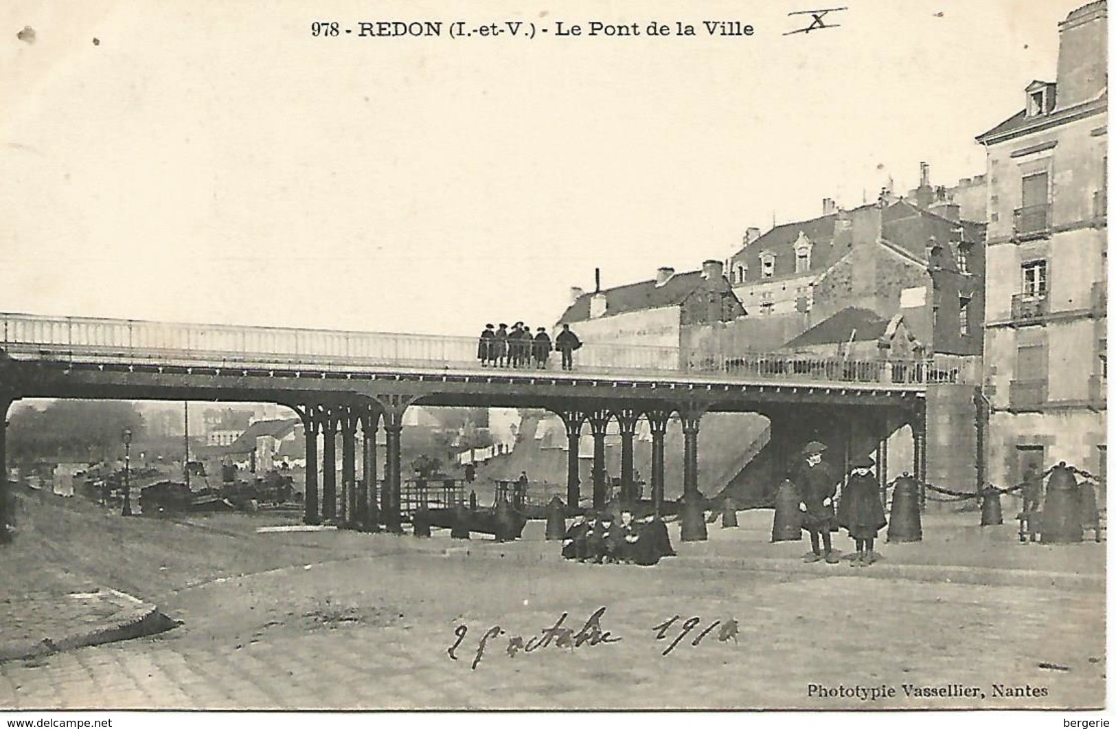 Col1/        35     Redon      Le Pont De La Ville           (animations) - Redon