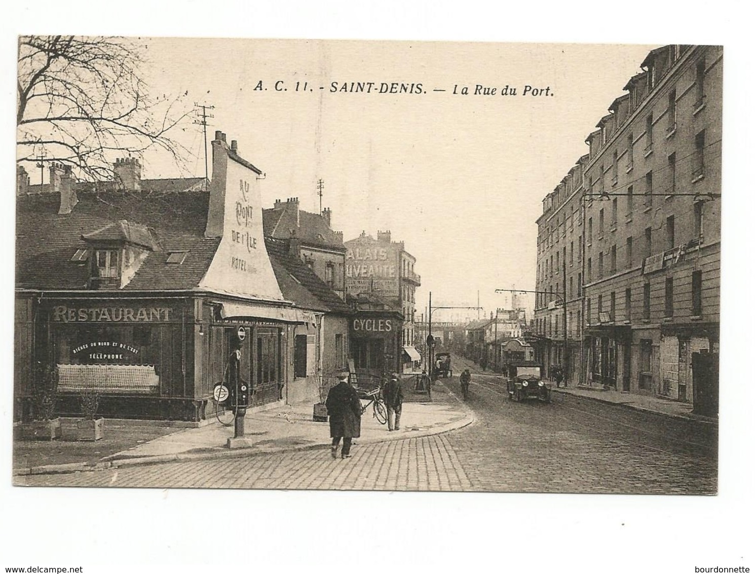 CPA - Saint Denis - Rue Du Port-Animée- - Saint Denis