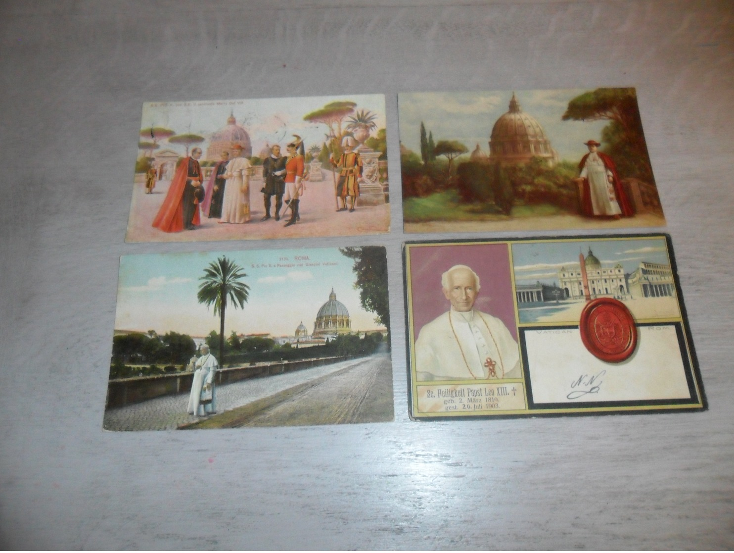 Beau lot de 60 cartes postales de papes  pape     Mooi lot van 60 postkaarten van pausen  paus  - 60 scans