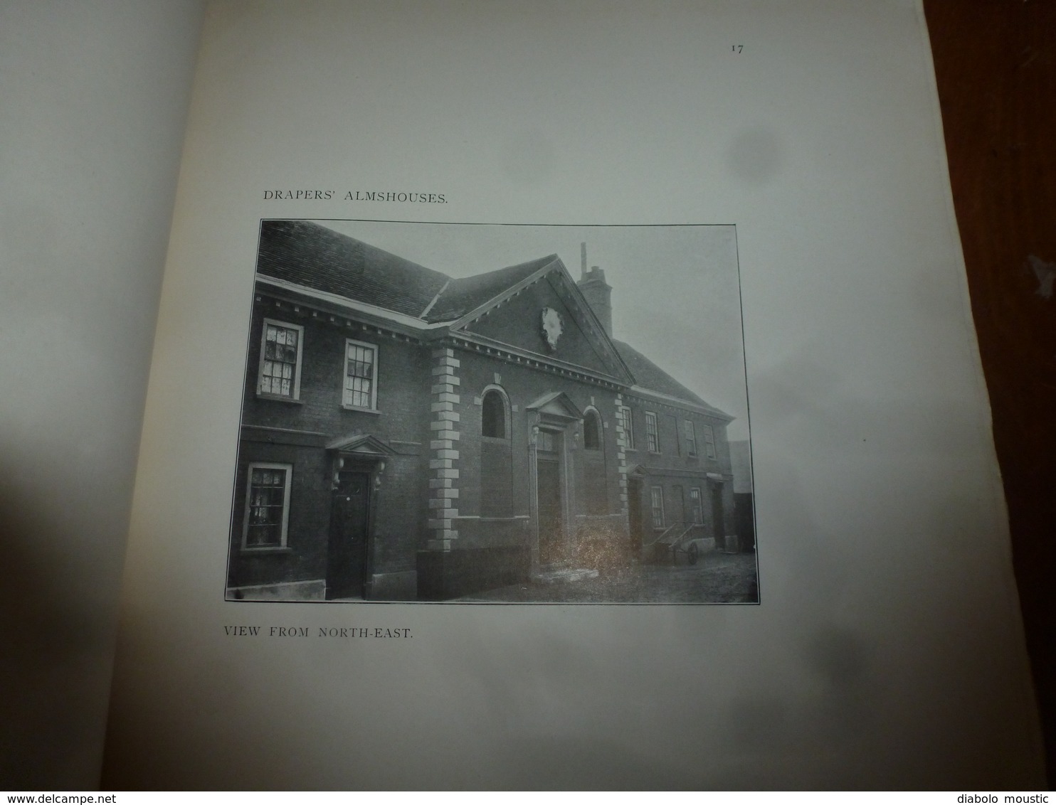 1900 With map of the Parish of BROMLEY : The survey of London: being the first volume of the register of the committee