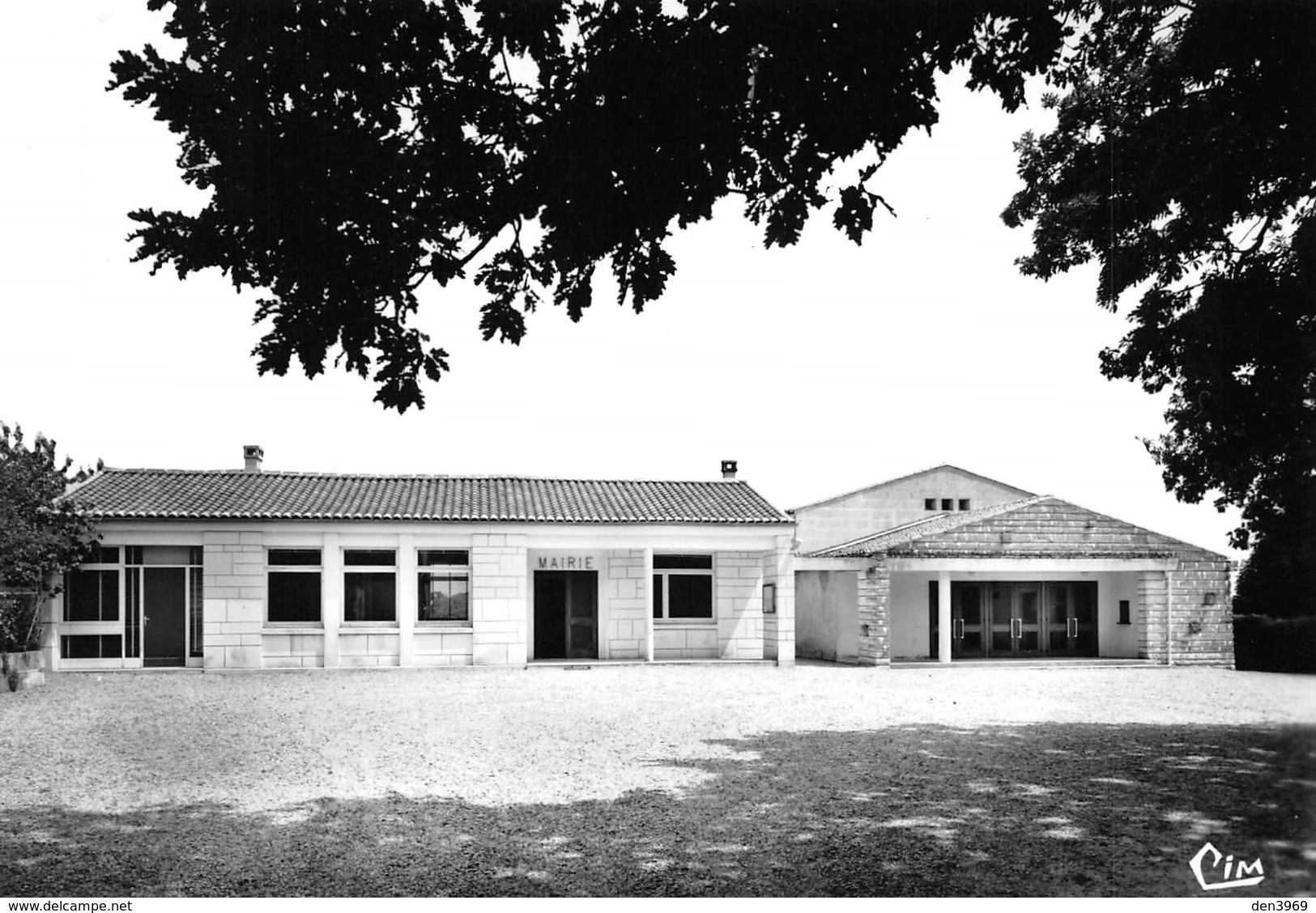 SAINT-MEME-les-CARRIERES - La Mairie Et La Salle Des Fêtes - Architecte Ch. Pavid, Cognac - Tirage N&B Non Dentelé - Autres & Non Classés