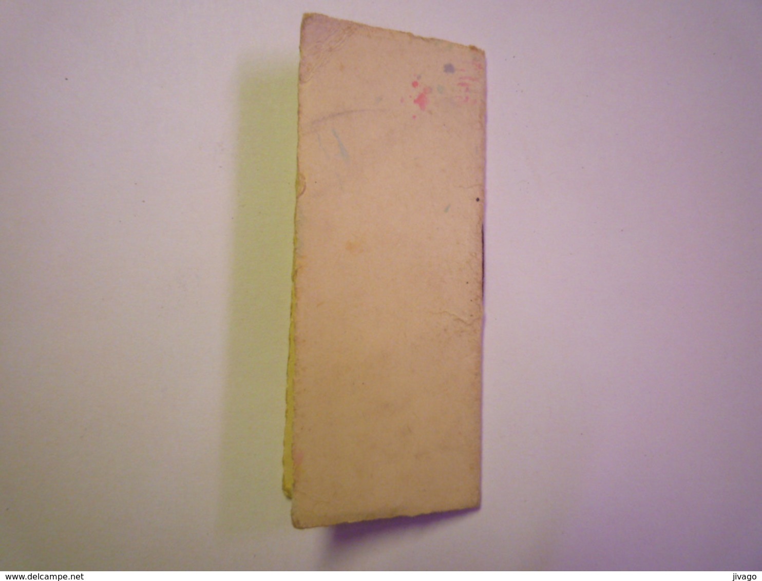 2019 - 1633  Joli Mini Calendrier  1945   (format 3,5 X 8,5cm) - Tamaño Pequeño : 1941-60