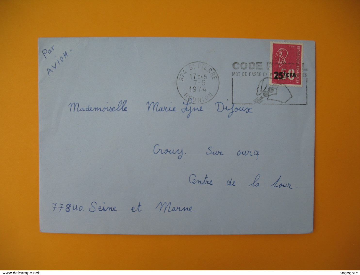 Lettre De La Réunion CFA  1974  N° 393  Marianne De Béquet De Saint Pierre Pour La France EM Code Postal - Covers & Documents