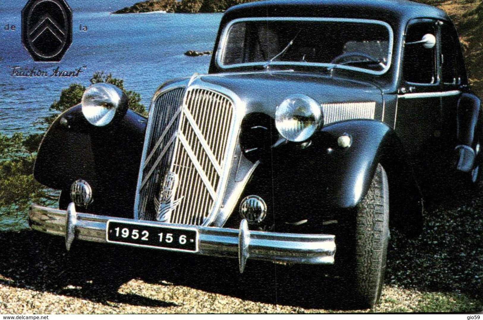 Automobile > Voitures De Tourisme   TRACTION /  AVANT  / CITROEN   :lot 813 - Voitures De Tourisme