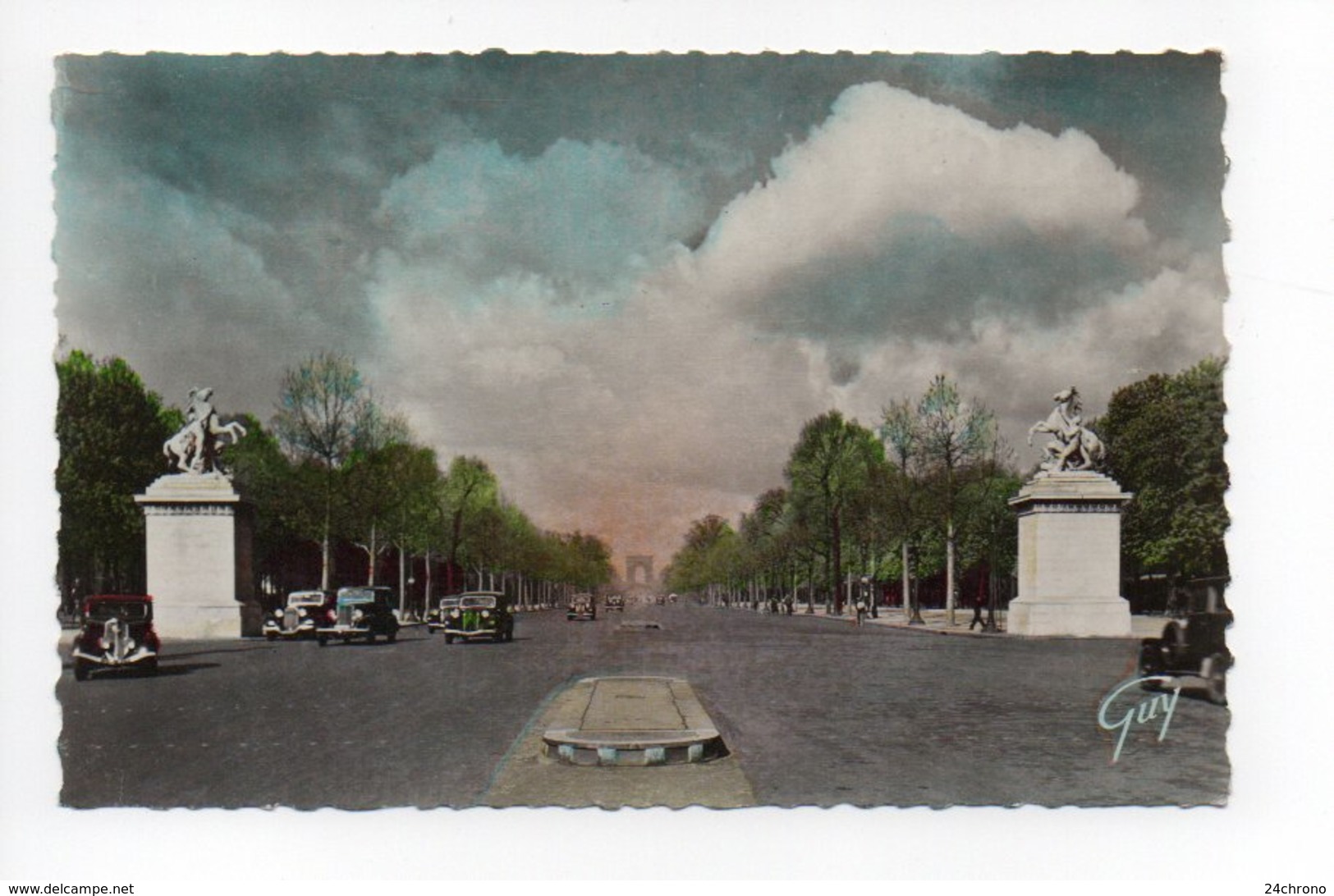 Paris: Avenue Des Champs Elysees (19-1023) - Arrondissement: 08