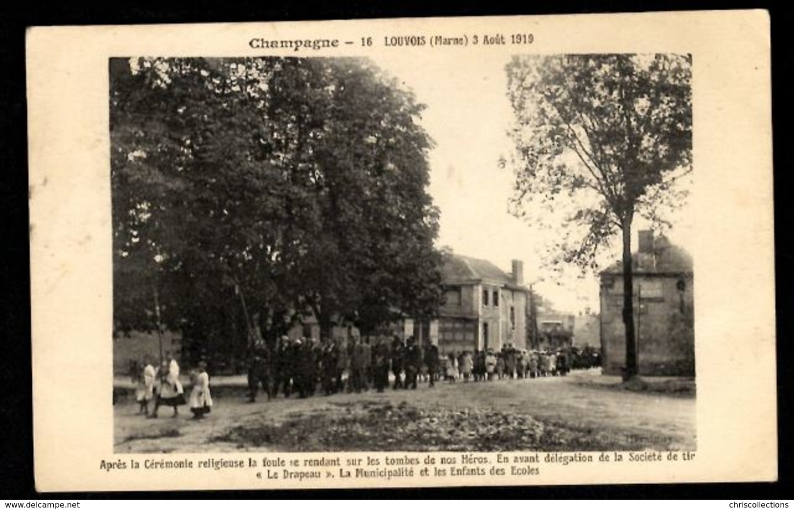 51 -  LOUVOIS (Marne) - Aprés La Cérémonie Religieuse La Foule Se Rendant Sur Les Tombes De Nos Héros - Other & Unclassified