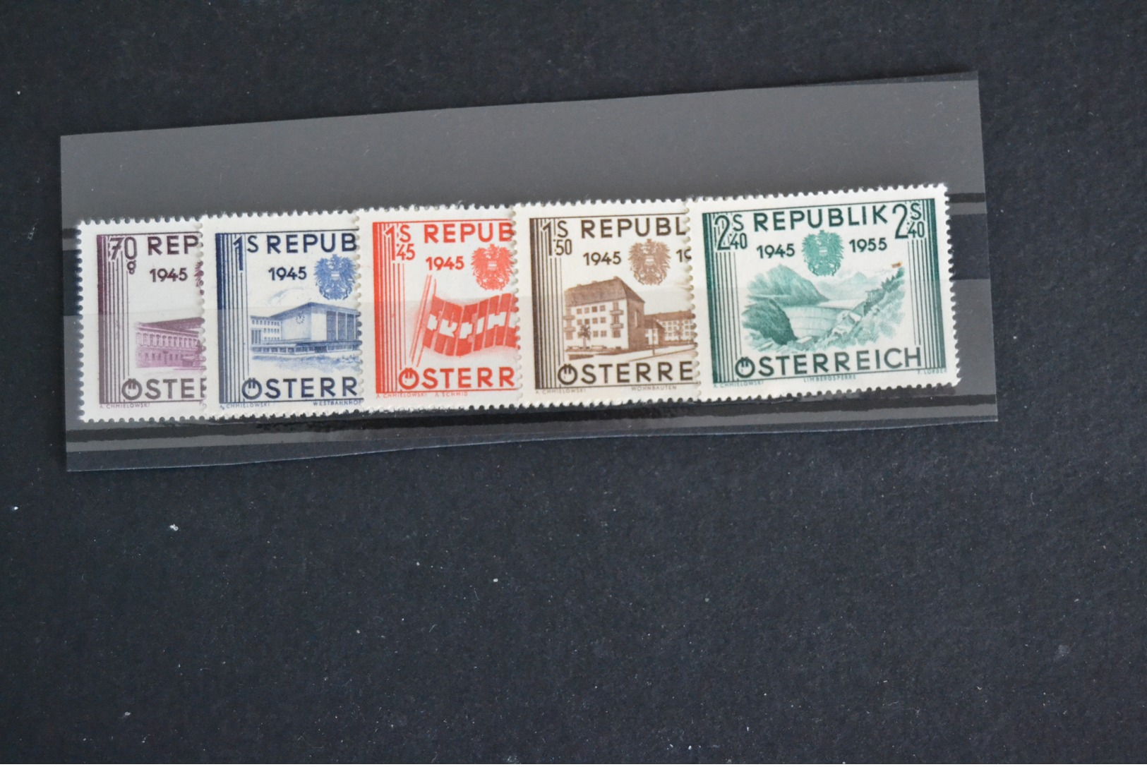 1955 AUSTRIA , Seconda Repubblica ,845/49 ** MNH  Cat. 70 - Nuovi