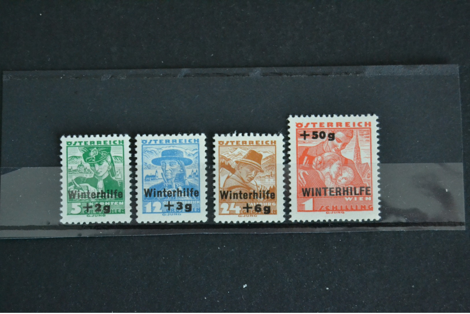 1935  AUSTRIA , WINTERHILFE 467/70 ** Set Of 4 , MNH  Cat. 130 € - Nuovi