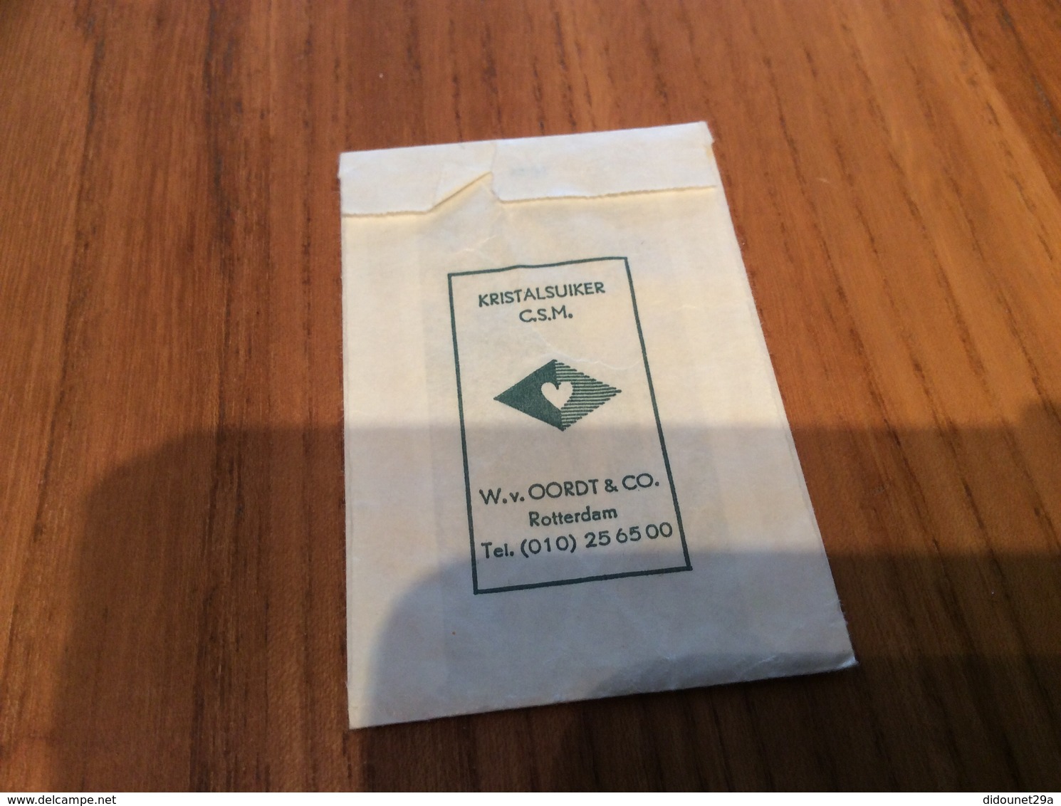 Ancien Sachet De Sucre Pays-Bas Suiker "LOK KOEN - PEA LOK - HAARLEM / TUNG LOK ROTTERDAM" Années 60 - Sugars