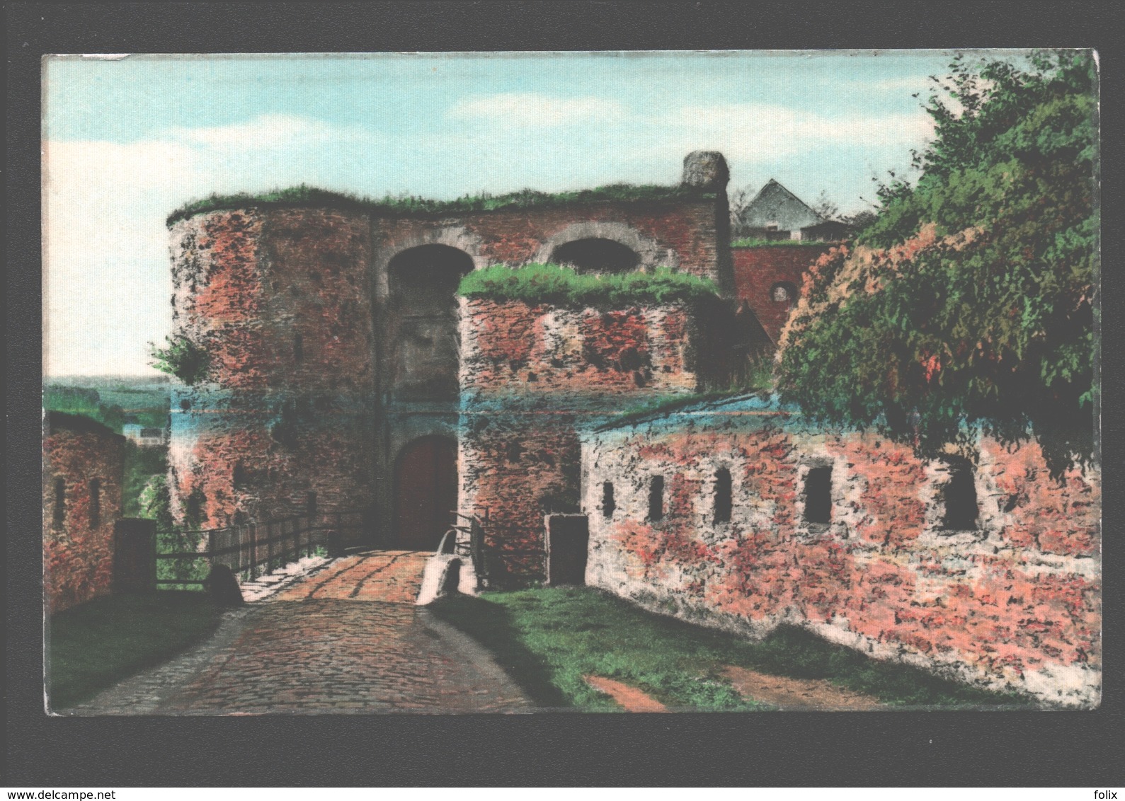 Bouillon - Entrée Du Château - éd. P. L. E. - Bouillon