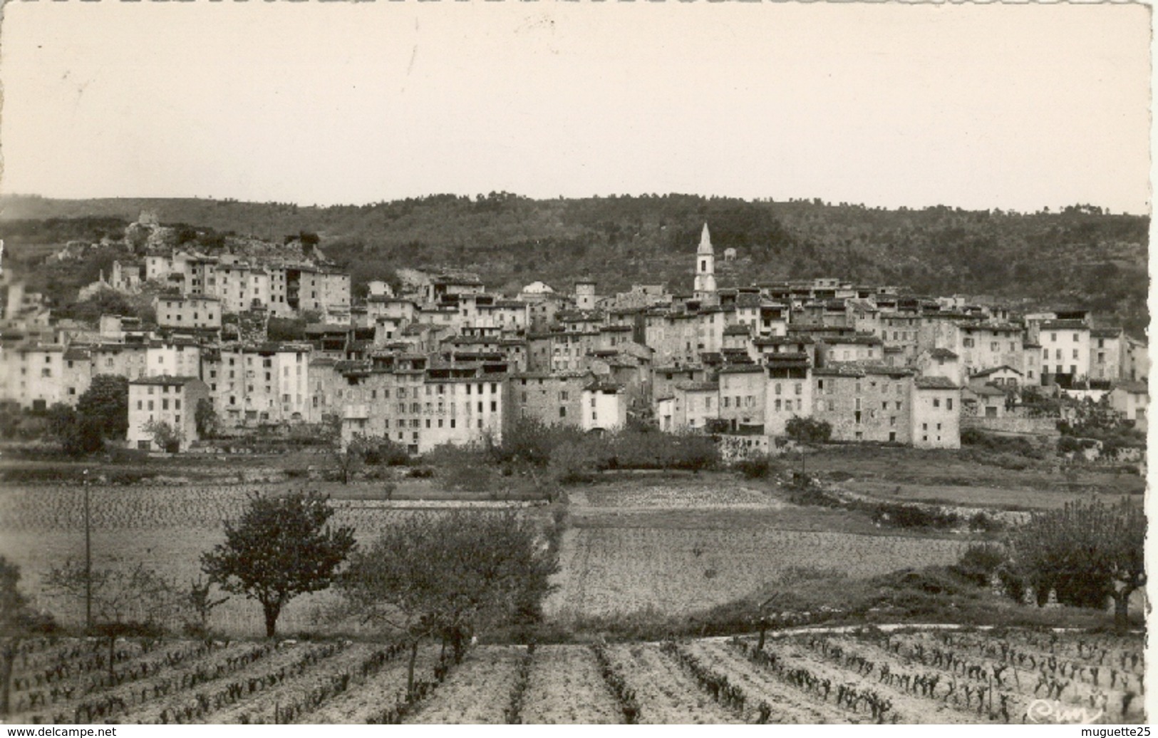 Carte Postale CALLAS Du VAR ( Var )  Vue Générale  Oblitération Du 15-07-1960 - Callas