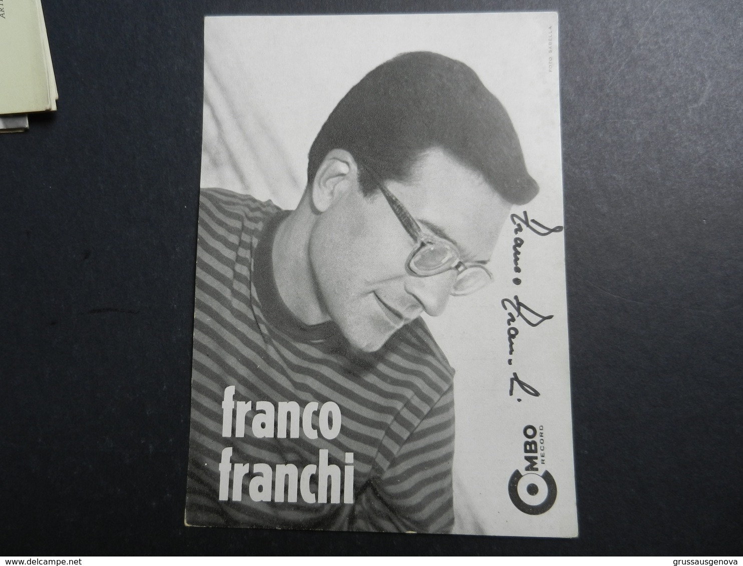 19944bis) FRANCO FRANCHI E I COMBOS COMBO CARTONCINO PROMOZIONALE CON ELENCO DEI DISCHI CON AUTOGRAFO A STAMPA - Musica E Musicisti