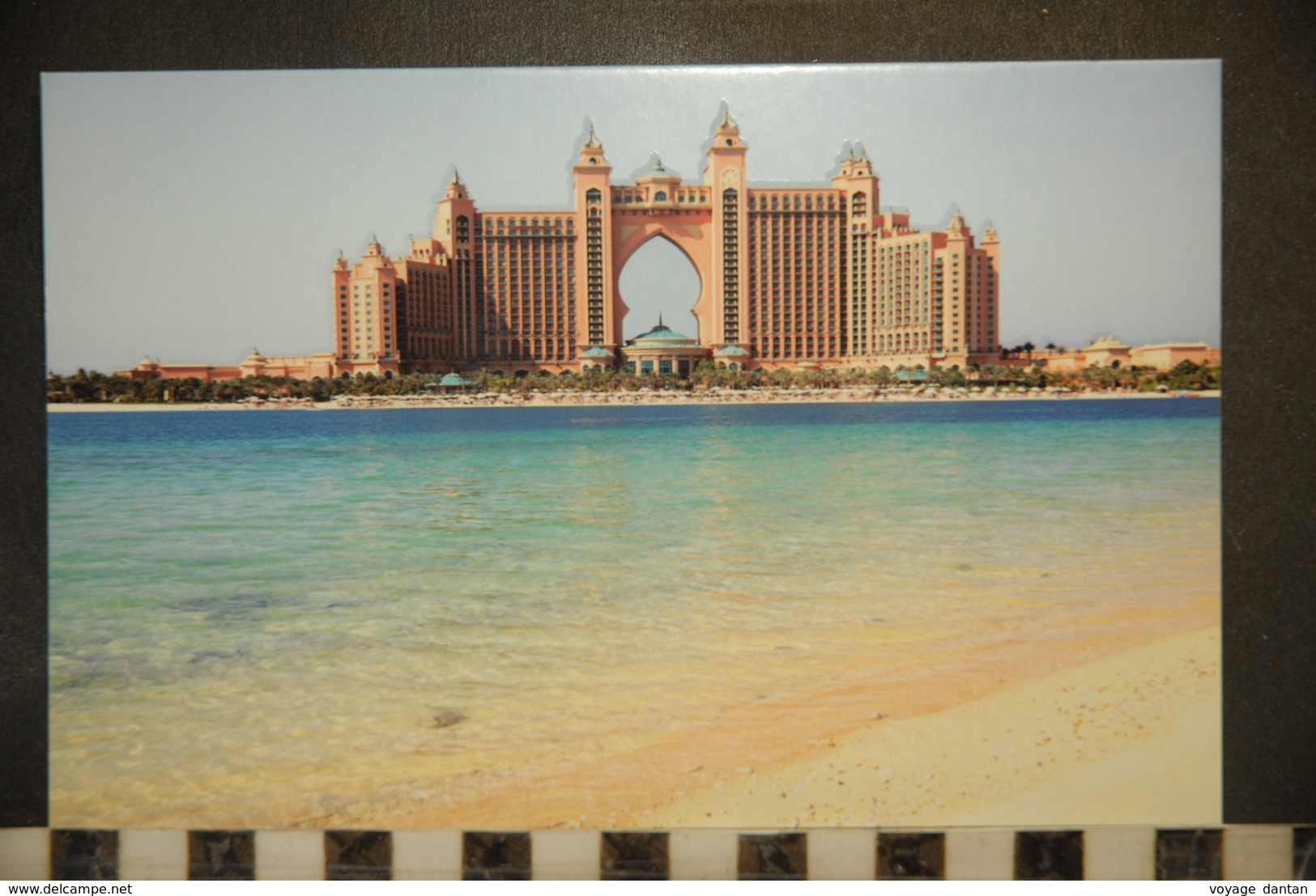 CP, DUBAI- Atlantis, The Palm - Dubai