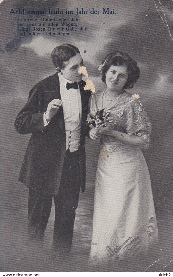 AK Ach! Einmal Blüht Im Jahr Der Mai - Liebespaar - Feldpost 1915 (41859) - Paare