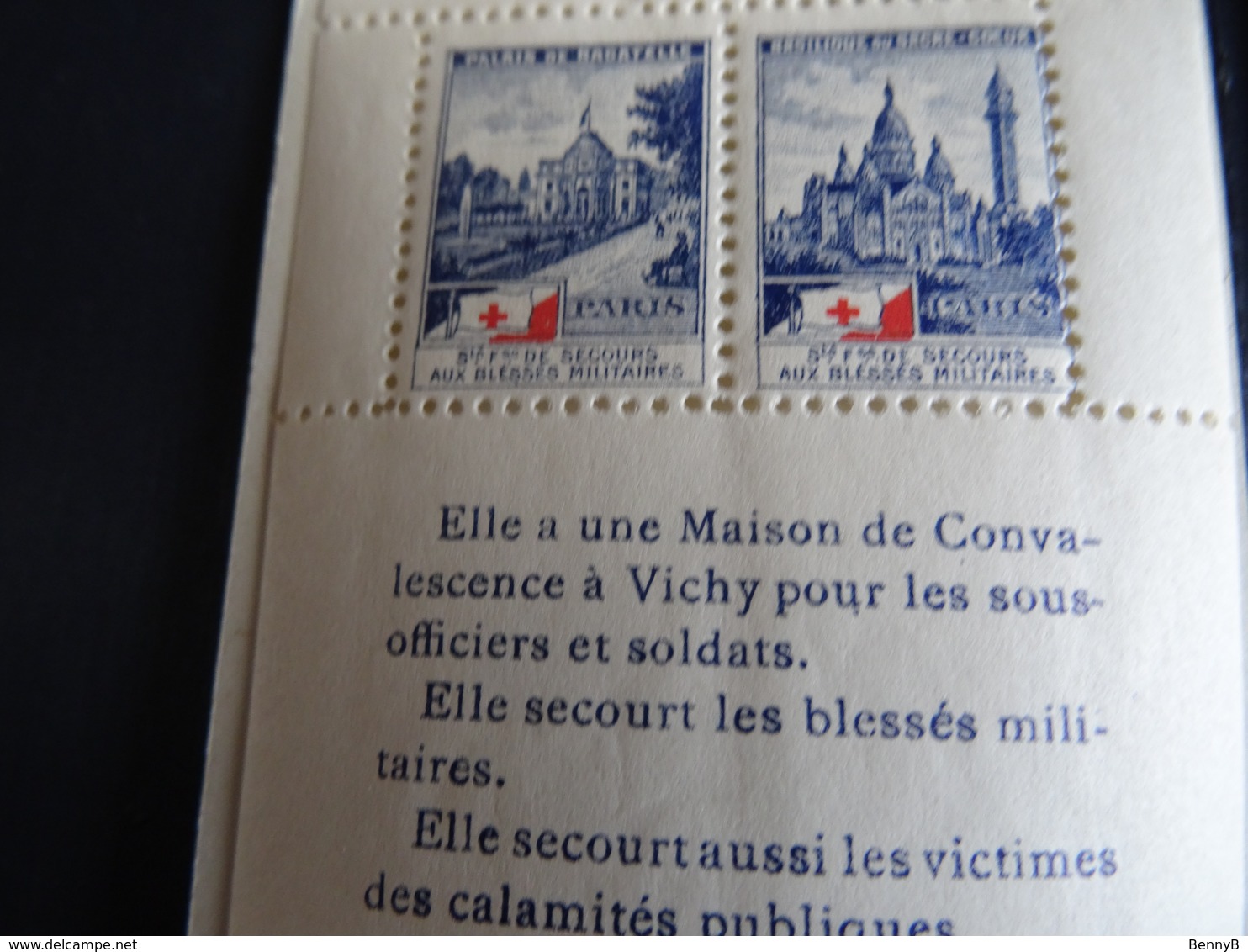 Carnet Croix Rouge 1914-1918 Ville De Paris Avec 8 Vignettes "monuments De Paris", Dont Notre Dame MNH Voir Scan - Croix Rouge