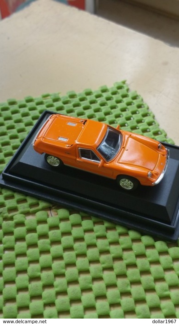 Hongwell Lotus Europa Oranje 1:76 - Schaal 1:76