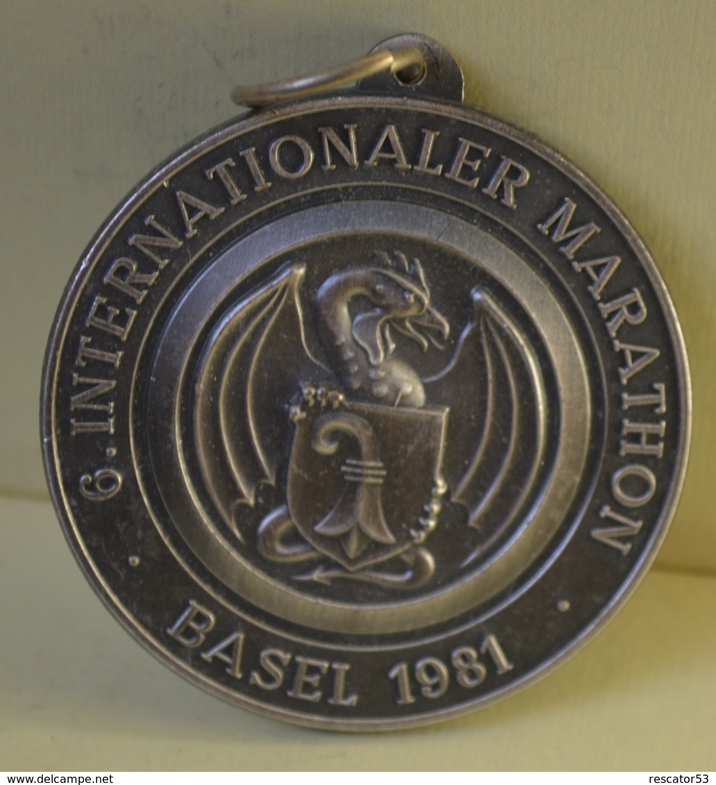 Rare Médaille 6 ème Marathon International De Bâle En Suisse 1981 Diamètre 5 Cm - Andere & Zonder Classificatie